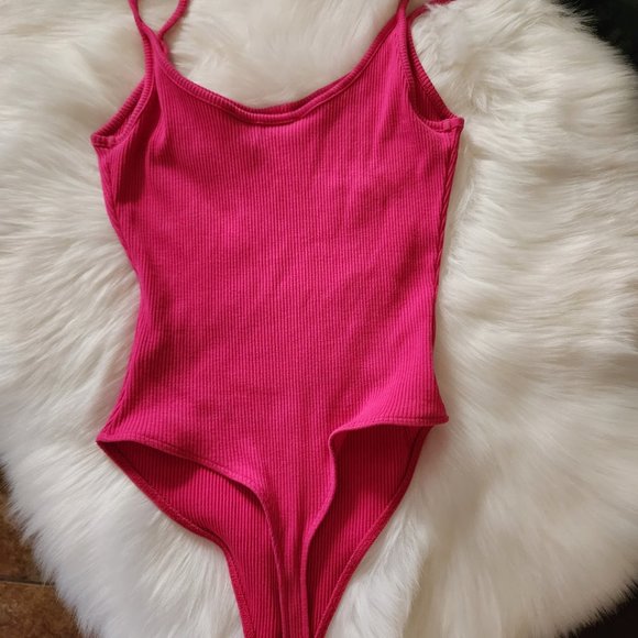 Naked Wardrobe Rasberry Snatched Bodysuit and Tube Top Lot L M - Picture 3 of 12